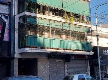 frente del edificio · Gran Semipiso Apto Crédito Centro de Avellaneda