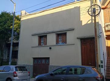PH · 60m² · 4 Ambientes · PH en Boedo