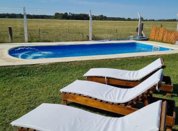 Casa · 135m² · 4 Ambientes · Hermosa Casa 2 Plantas con Vista Al Campo en Domselaar Chico Venta