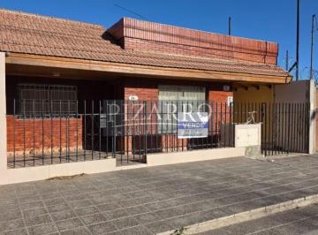 Casa · 315m² · 9 Ambientes · 2 Cocheras · Venta Lote 400 m² con 2 Casas | Ideal Inversion o Desarrolladores | Montevideo 253