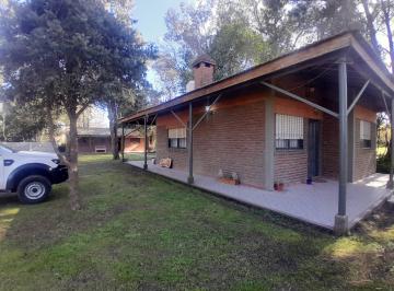Casa de 3 ambientes, General Belgrano · Casa Quinta en Alquiler