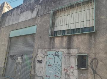 Bodega-Galpón · 300m² · 3 Ambientes · Villa Sarmiento, Galpon en Alquiler Cercano a La Autopista