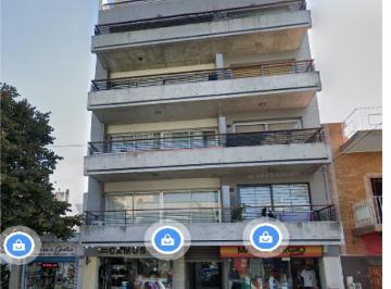 Departamento de 1 ambiente, Monte Castro · Excelente Monoamb Al Frente con Balcon
