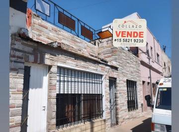 Casa de 3 ambientes, Lanús · Casa en Venta — Héctor Guidi 404, Esquina Burelas, Lanús Este
