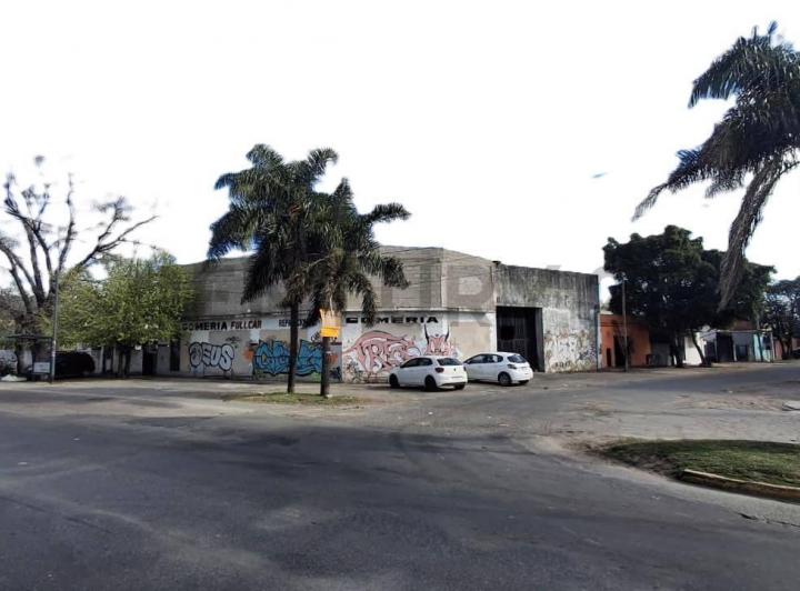 Depósito · 470m² · 10 Cocheras