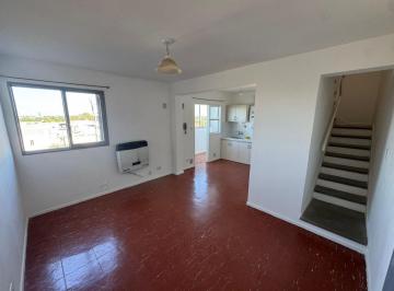 Departamento · 78m² · 2 Ambientes · Dpto Duplex 2 Dormi con Escritura Complejo Stabio