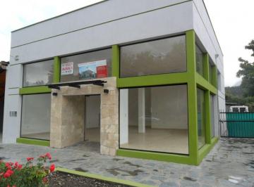 Vista local por fuera · Venta Local Comercial El Bolson con Galpon y Cabaña