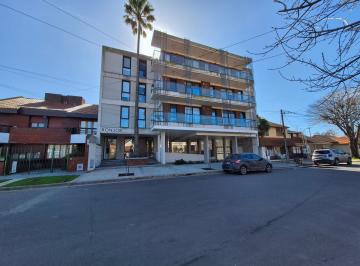 Casa · 40m² · 1 Dormitorio · 1 Cochera · 2 Ambientes Moderno en Dúplex con Cochera y Baulera - Zona La Perla