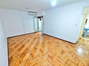 Departamento de 2 ambientes, Caballito · Departamento 2 Amb con Dos Patios y Lavadero – Caballito
