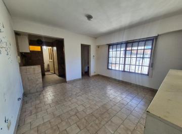 PH · 45m² · 2 Ambientes · Venta Departamento Tipo Casa Sobre Av