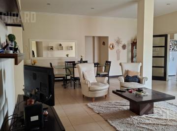 PH · 129m² · 4 Ambientes · PH 4 Ambientes en La Perla