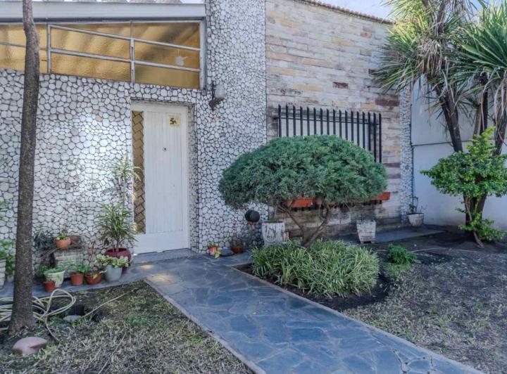 Casa · 75m² · 4 Ambientes
