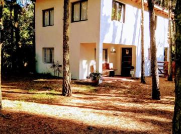 Casa de 4 ambientes, Mar de las Pampas · Casa en Venta en Mar de Las Pampas