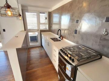 Departamento · 44m² · 2 Ambientes · 1 Cochera · San Isidro Céntrico - Departamento 2 Amb Reciclado con Cochera y Baulera!