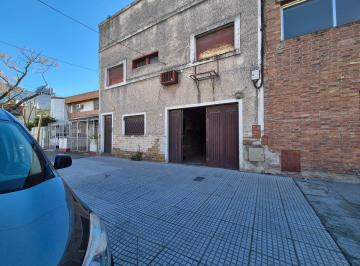 Bodega-Galpón · 617m² · Alquiler - Galpon / Deposito con Acceso Vehicular
