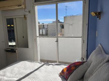 Departamento · 113m² · 4 Ambientes · Piso Alto Departamento de 134 m² Al Frente con Balcón – Av Garay Al 800