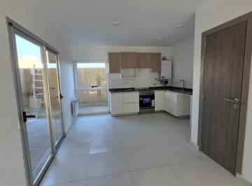 Casa · 110m² · 4 Ambientes · 1 Cochera · Alquiler Duplex a Estrenar 3 Dorm. Docta con Todos Los Servicios