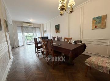 Departamento · 95m² · 4 Ambientes · Semip C/dep en Marcelo T. de Alvear Al 2000 - Frente Baulera Impec Balcon Espect Living y Comedor