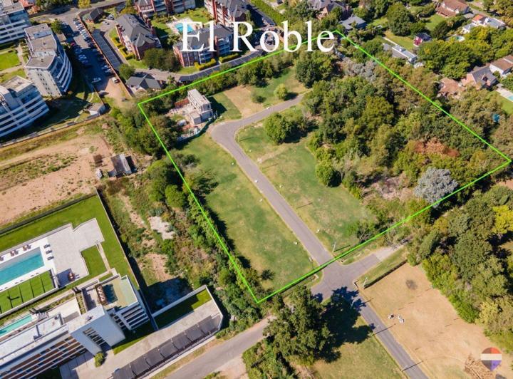 Terreno · 322m²