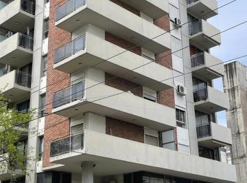 Departamento · 2 Ambientes · Departamento de 1 Dormitorio en Barrio Lourdes