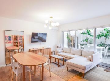 rs:wnz9h61r7yfcst8286hur2qc · Alquiler Temporario Depto 3 Ambientes con Patio en Colegiales