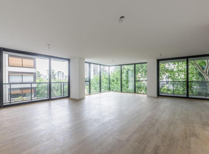 Departamento · 250m² · 4 Ambientes · 2 Cocheras