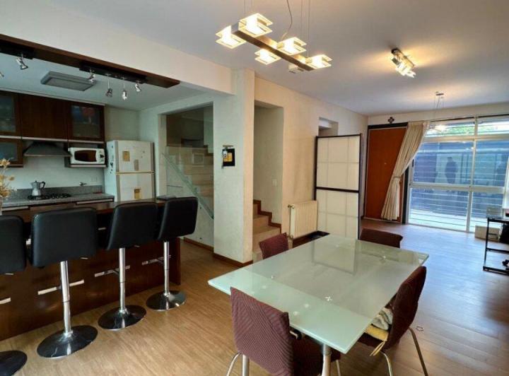 Casa · 180m² · 5 Ambientes · 1 Cochera