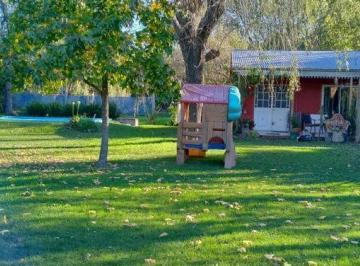 Casa · 100m² · 4 Ambientes · 2 Cocheras · Casa en Chascomus