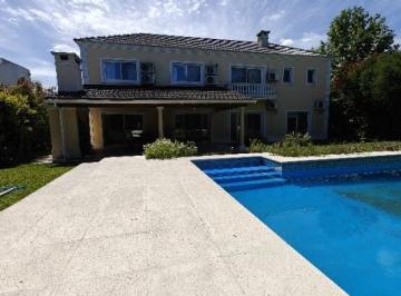 Casa · 325m² · 6 Ambientes · 2 Cocheras · Casa en Alquiler en La Lomada | 3 Dorm. Escritorio | Jardín y Pileta
