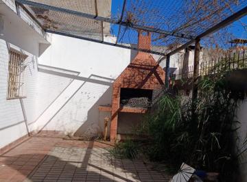 Casa de 4 ambientes, Córdoba · Gral Bustos - Casa de 2 Dormi