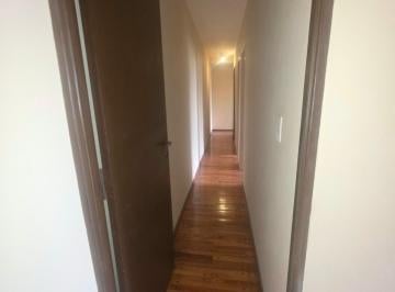 Departamento de 4 ambientes, Avellaneda · Alquiler Amplio 4 Ambientes con Vista a Plaza – 6° Piso – Sarandí