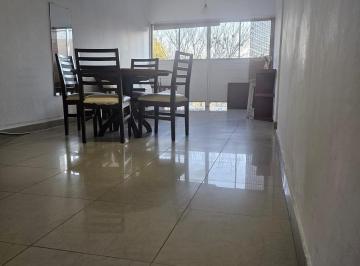 Departamento · 70m² · 4 Ambientes · 1 Cochera · Departamento