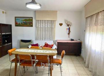 Casa de 4 ambientes, Villa General Belgrano · En Venta Casa + Dpto. Pleno Centro de Villa General Belgrano