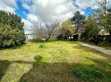Casa · 45m² · 2 Ambientes · Venta de 2 Lotes en Block con Vivienda en Otamendi