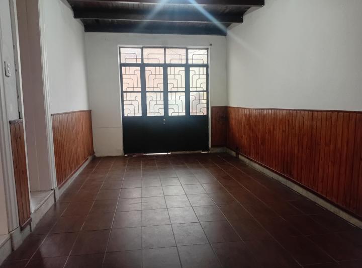 Casa · 125m² · 7 Ambientes · 1 Cochera