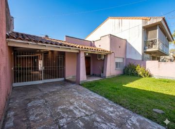 Casa · 160m² · 4 Ambientes · 2 Cocheras · Vende Casa Tigre de 3amb Deposito 2deptos y Parque