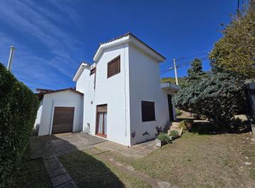 Casa de 13 ambientes, Villa Carlos Paz · Oportunidad 2 Casas en Venta Ideal Renta. Exelente Barrio.