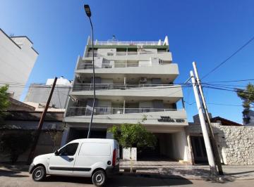 Departamento · 42m² · 2 Ambientes · Departamento en Alquiler | 1 Dormitorio | Alta Cordoba | Moderno | Terraza con Asadores