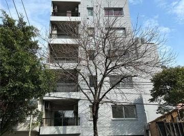 Departamento · 48m² · 2 Ambientes · 1 Cochera · Alquiler Dto 2 Ambientes con Cochera Fija Semicubierta