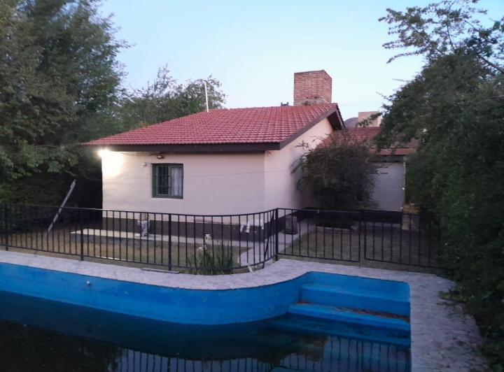 Casa · 140m² · 6 Ambientes · 1 Cochera
