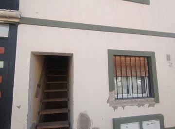 PH · 54m² · 2 Ambientes · 1 Cochera · Venta de Departamento a Reciclar