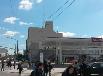 Departamento de 1 ambiente, La Matanza · A499 Alquiler San Justo Departamento Oficina Luminosa Sobre Av Pte. Perón Al 2700
