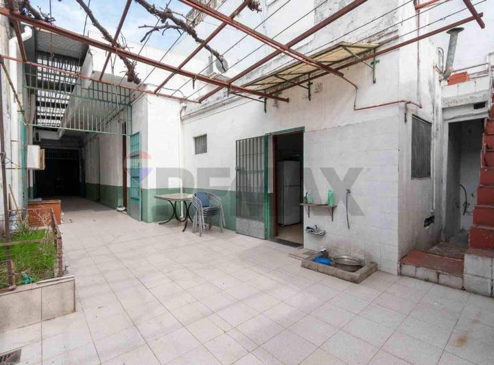 Casa · 374m² · 5 Ambientes