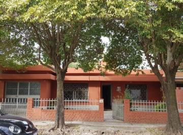 Casa de 5 ambientes, Córdoba · Venta - Casa 3 Dorm. - Villa Rivera Indarte