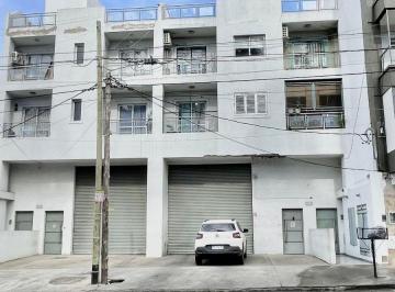 Departamento de 3 ambientes, La Matanza · Departamento 3 Ambientes con Patio – Oportunidad