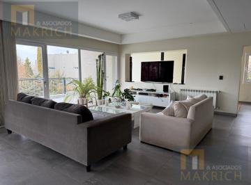 Casa · 400m² · 3 Dormitorios · Casa en Bocahue