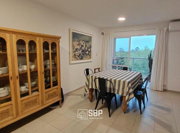Departamento · 70m² · 5 Ambientes · 1 Cochera