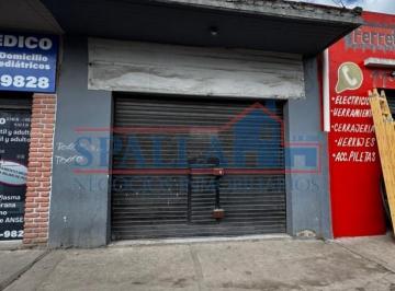 Local comercial · 40m² · 2 Ambientes · Local Comercial en Alquiler - Zona de Alto Transito - Jose C. Paz