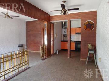 PH · 69m² · 3 Ambientes · Venta PH de 3 Ambientes con Patio en Bernal Oeste