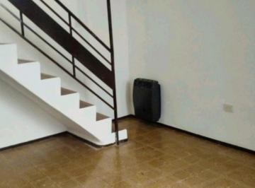 PH de 2 ambientes, Villa Urquiza · Departamento PH 2 Ambinetes Luminoso